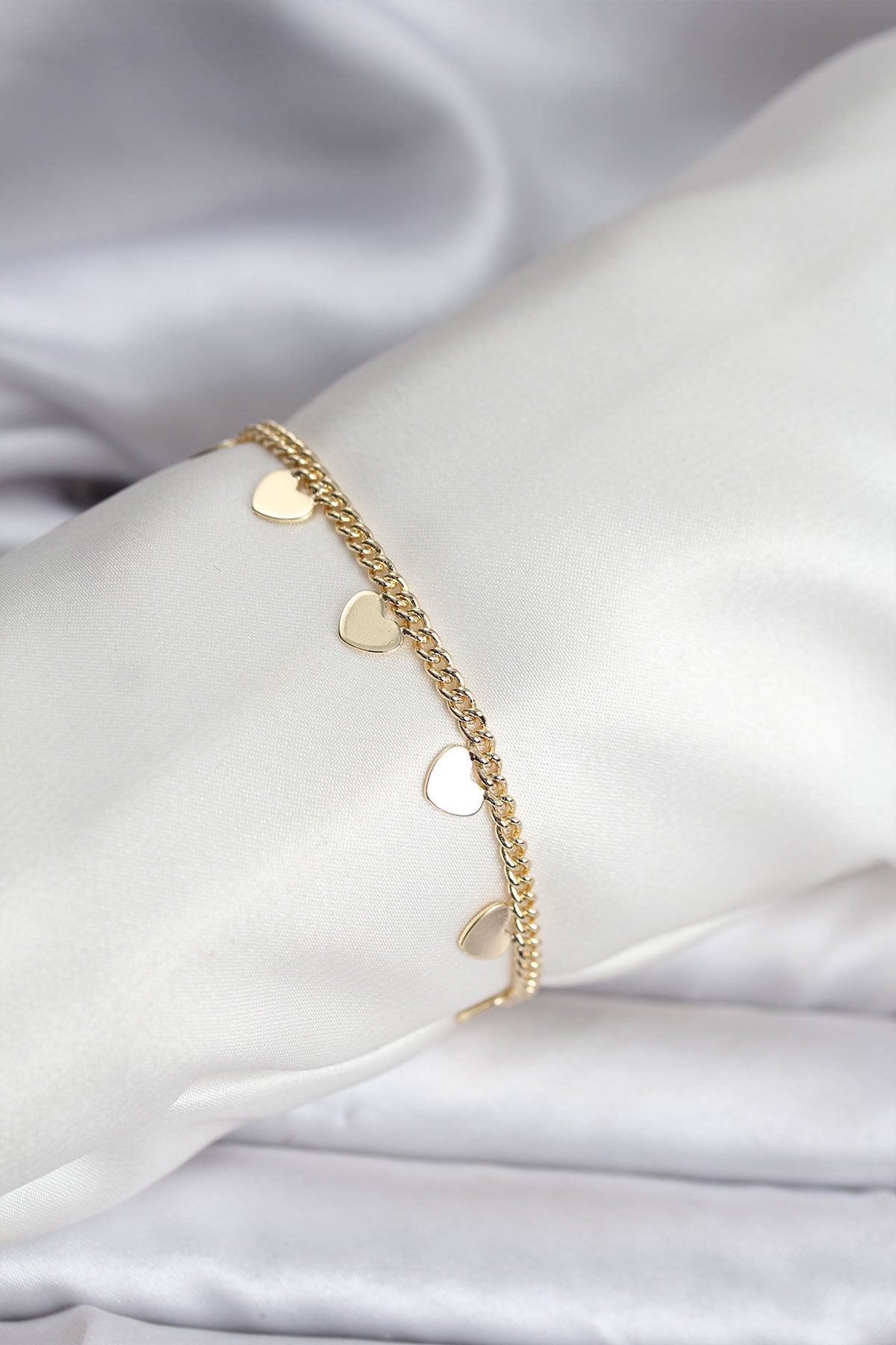 14K Gold Renk Kaplama Kalpli Model Kadın Bileklik