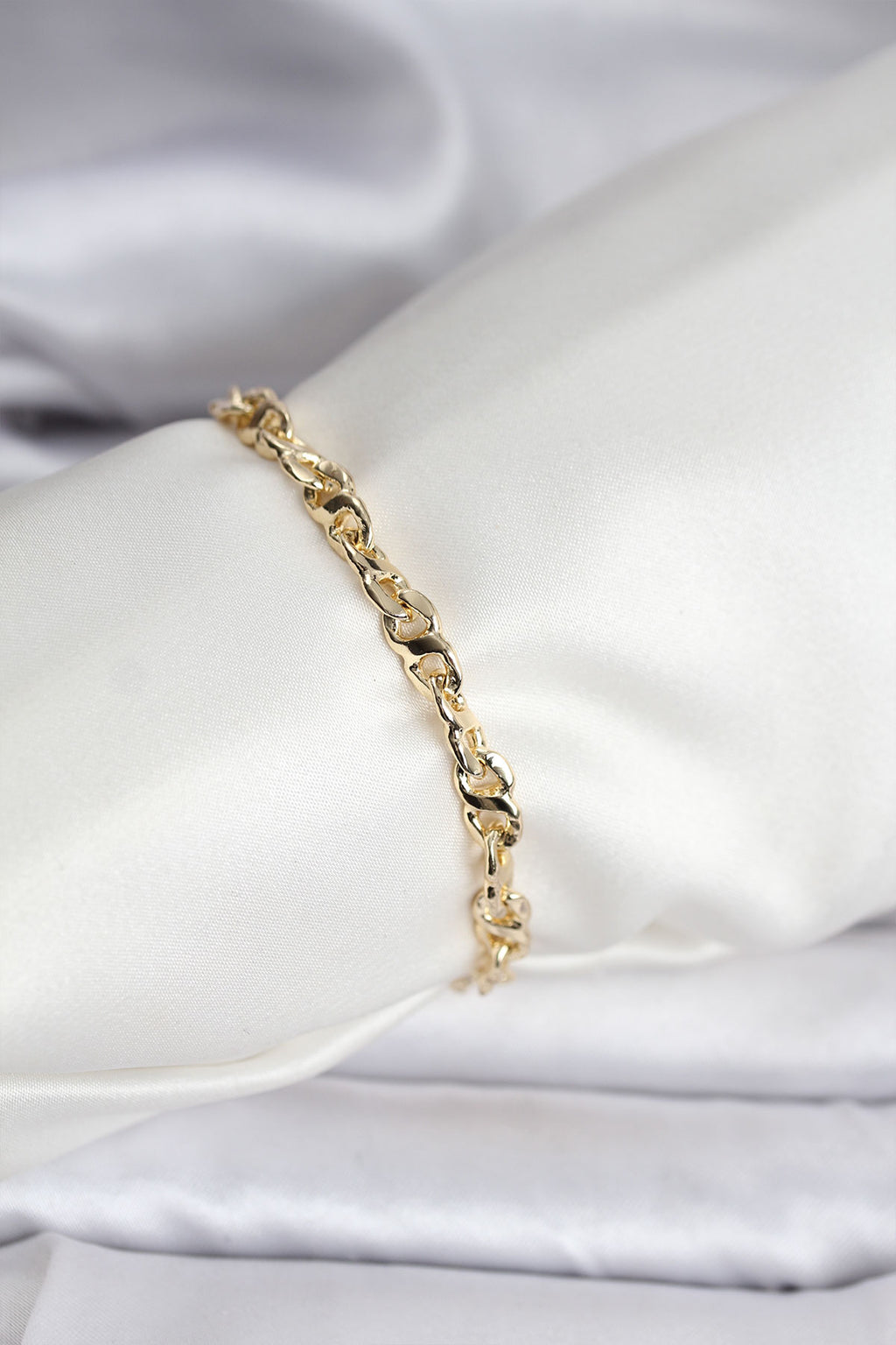 14K Gold Renk Kaplama Zincir Model Kadın Bileklik