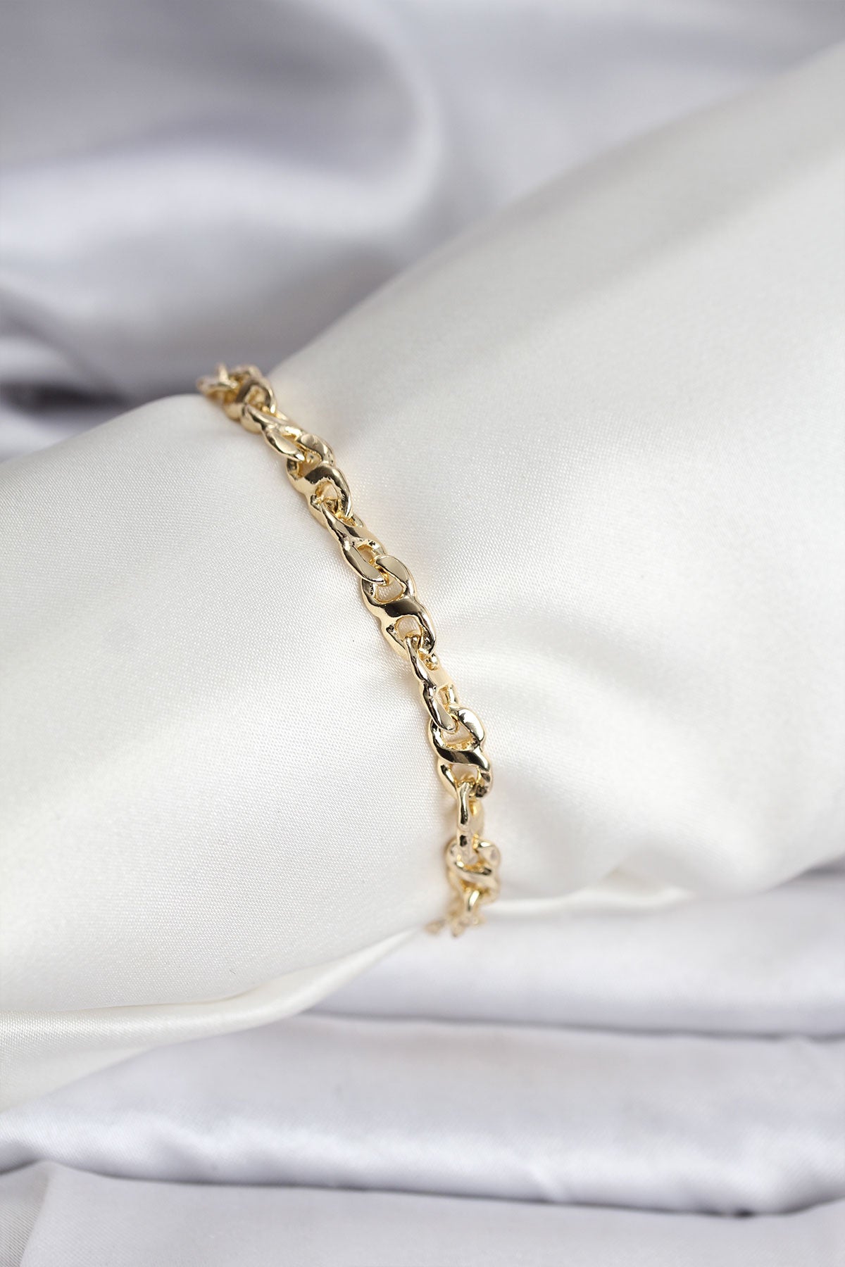14K Gold Renk Kaplama Zincir Model Kadın Bileklik