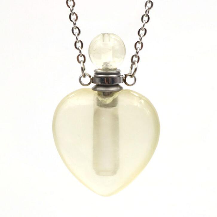 Aromatherapy Necklace – Heart-Shaped Crystal Essential Oil Pendant